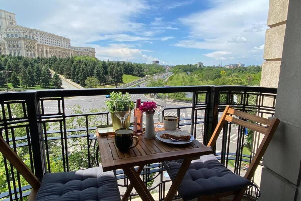 New Luxury Flat In Front Of The Parliament At Unirii Apartment Bucharest Exterior photo